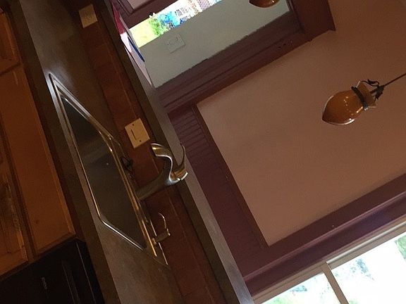 Kitchen Breakfast Bar