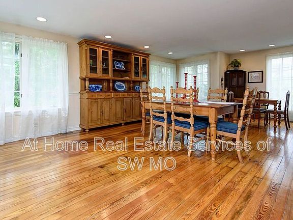 3rd image of 4810 E Farm Road 132