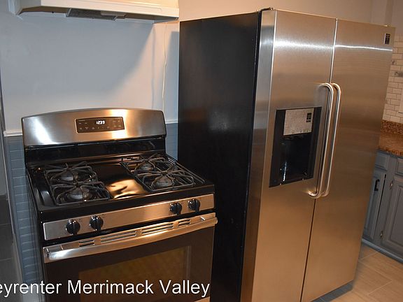 4th image of 497-499 Andover St #497-1
