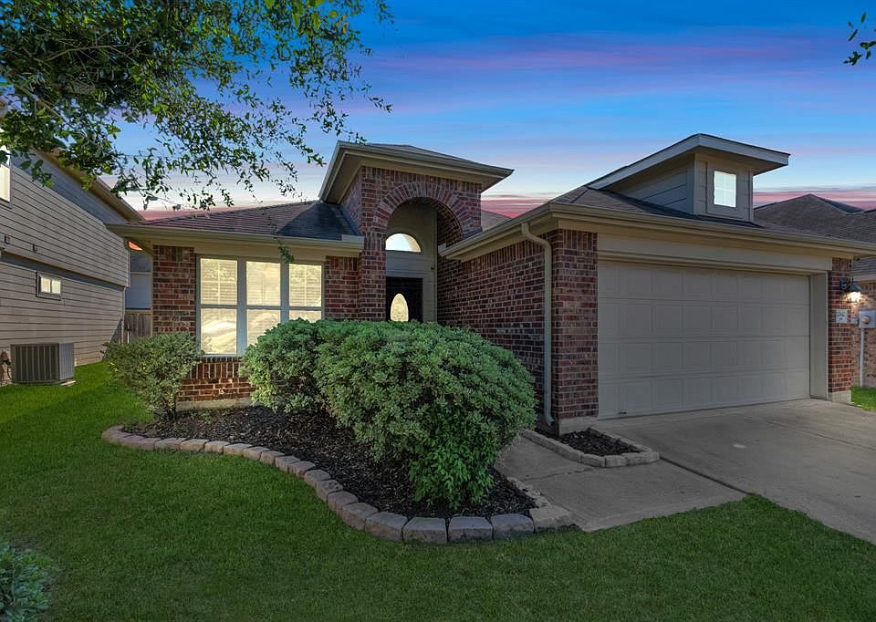 1st image of 12642 Ginger Cove Ln
