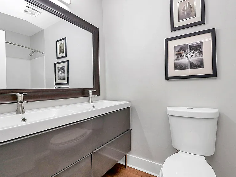 1001 Churchill Downs Ct #J — Photo 5