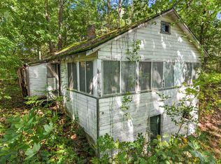 17 1st St, Windham, NH 03087