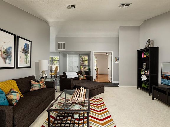 5th image of 2793 Seabreeze Dr S