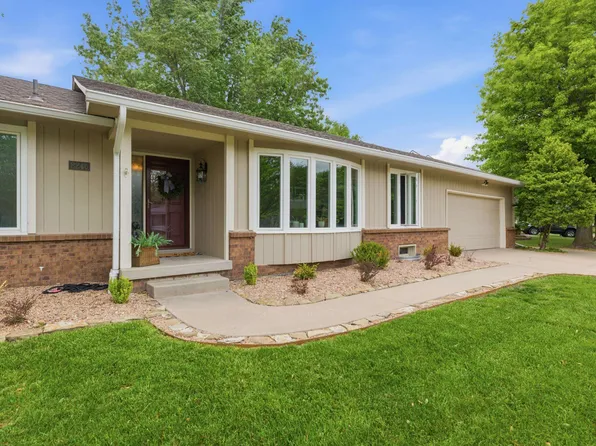 2245 N Longwood Cir, Wichita, KS 67226