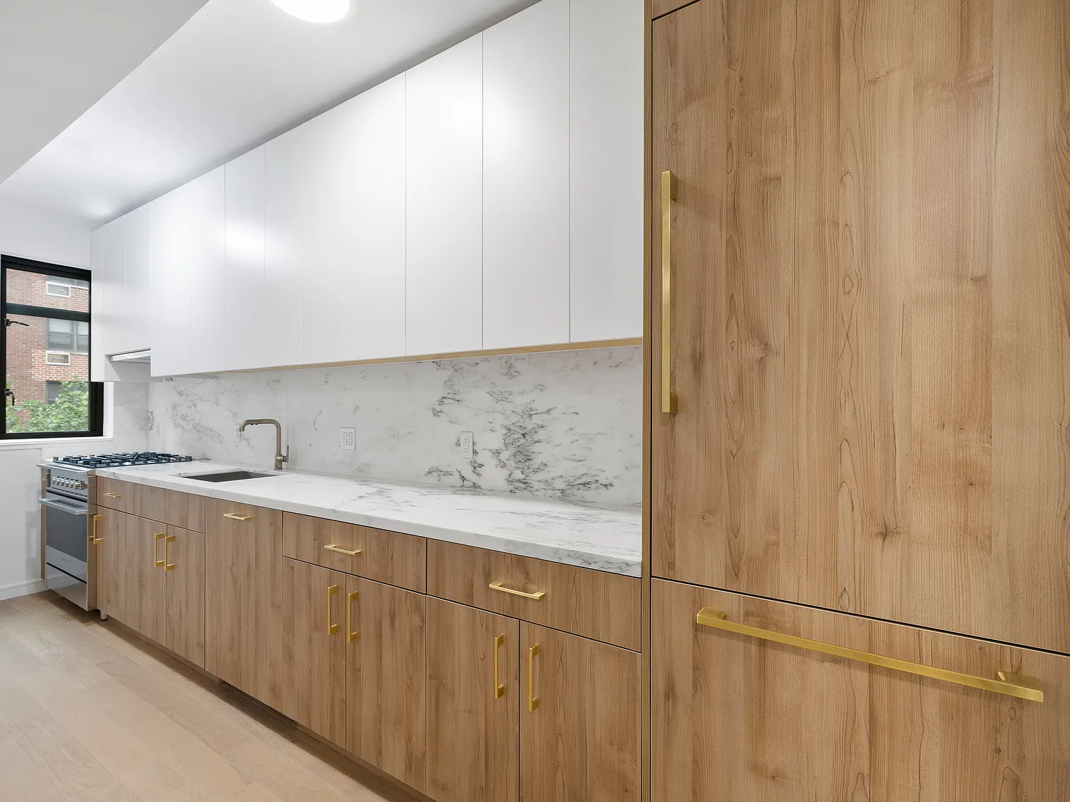 340 East 52nd Street — Photo 3