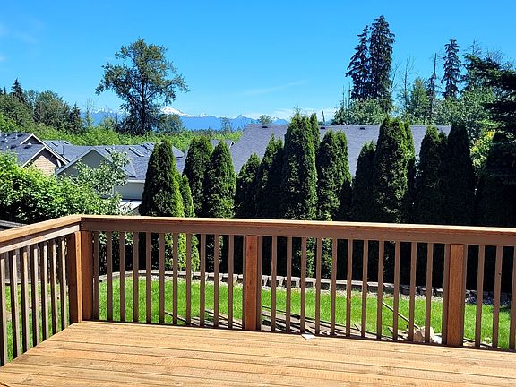 2nd image of 6821 85th Ave NE