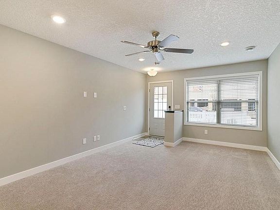 3rd image of 11583 Woodside Dr