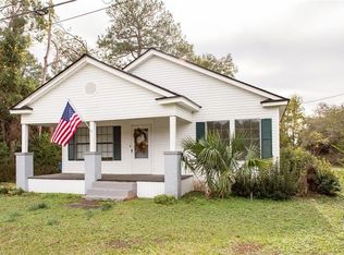 2497 Carswell Ave, Waycross, GA 31503