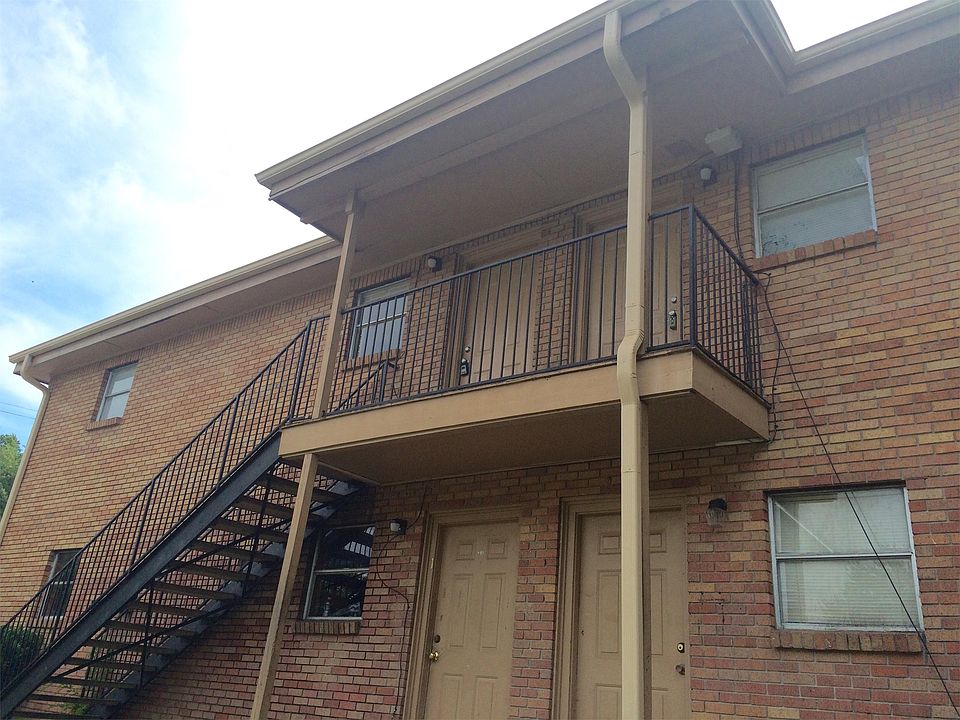1st image of 1001 Avenue J APT 4