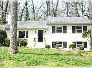 3546 Grandview Dr, Richmond, VA 23225