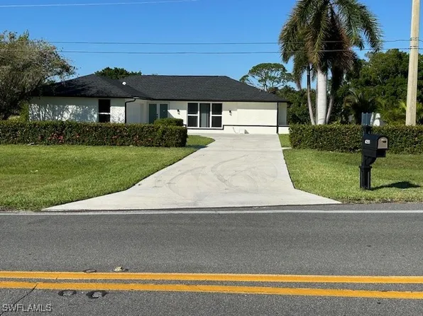 4291 Orange Grove Blvd, North Fort Myers, FL 33903