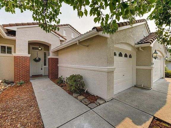 3rd image of 2135 Mullen Ct