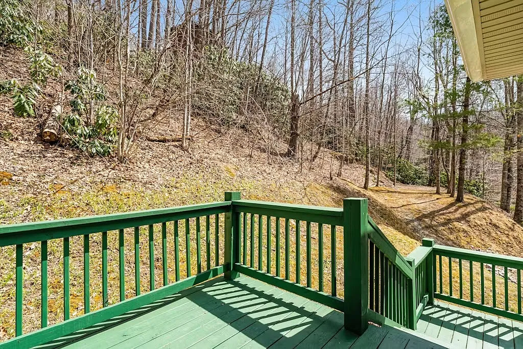 175 Cliffwood Drive — Photo 4
