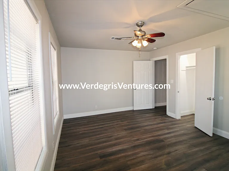 Principal bedroom