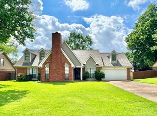 5095 Sunny Autumn Ln, Memphis, TN 38125