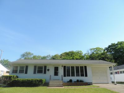 1146 Hampden Rd, Muskegon, MI, 49441
