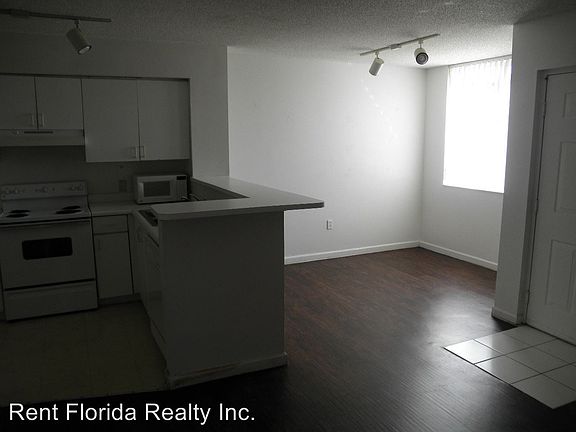 4th image of 7856 Sonoma Springs Cir #7107