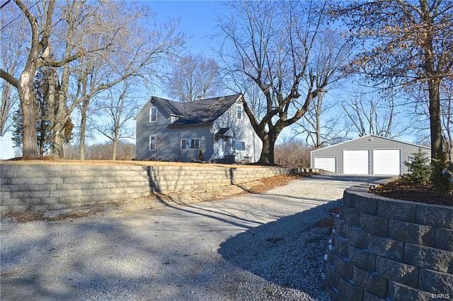 1st image of 5702 Saint James Dr