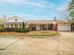 2323 Rockefeller Rd, Wickliffe, OH 44092