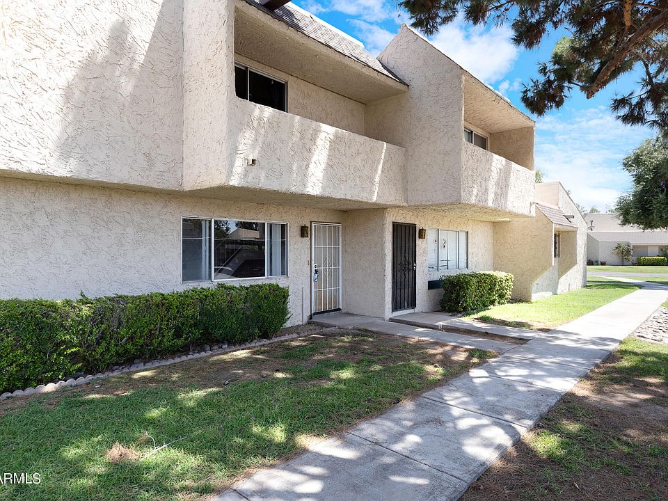 1st image of 2221 W FARMDALE Avenue #24