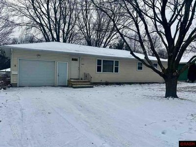 1619 S 4th St, Saint Peter, MN, 56082
