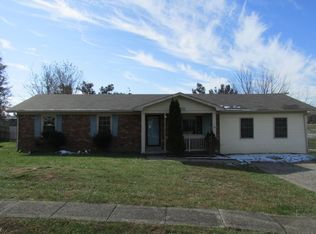 2890 Liberty St, Radcliff, KY 40160