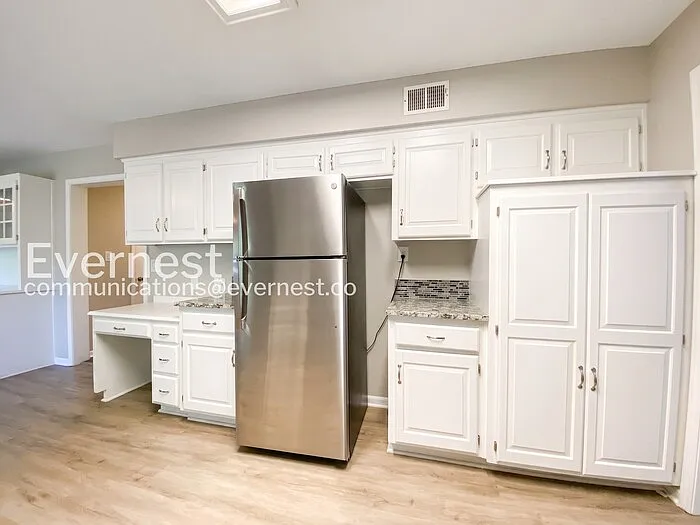 1419 SE 7th St — Photo 6