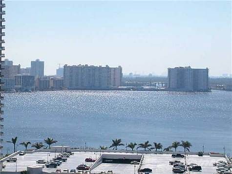 5th image of 19400 Turnberry Way APT 1112