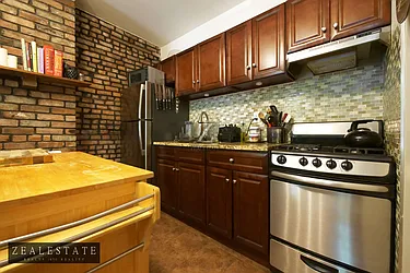 Rented by ZealEstate Group Inc