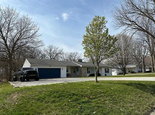 2375 S Richmond Rd, Decatur, IL 62521