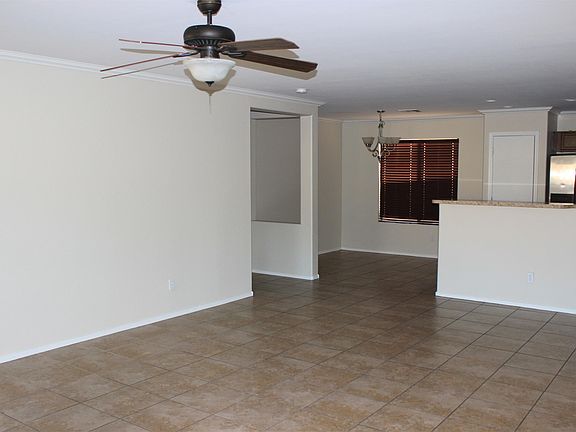 4th image of 23973 W Hidalgo Ave