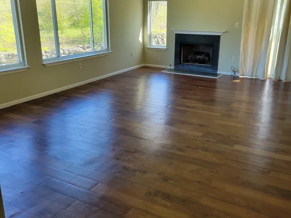 176 Falcon Ridge Way N #176, Hamburg, NJ 07419