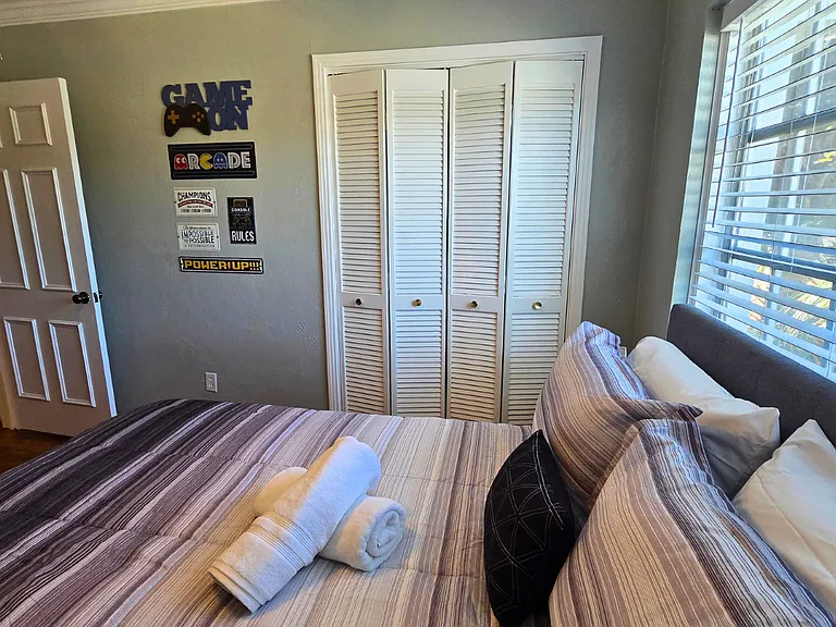 903 Kensington St #H1 — Photo 50