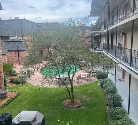 5th image of 2521 Metairie Lawn Dr Unit 12-2