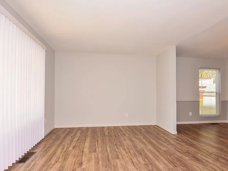 4973 Bristol Rock Rd — Photo 9