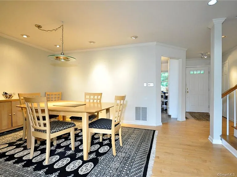 93 Litchfield Ponds Dr #93 — Photo 8