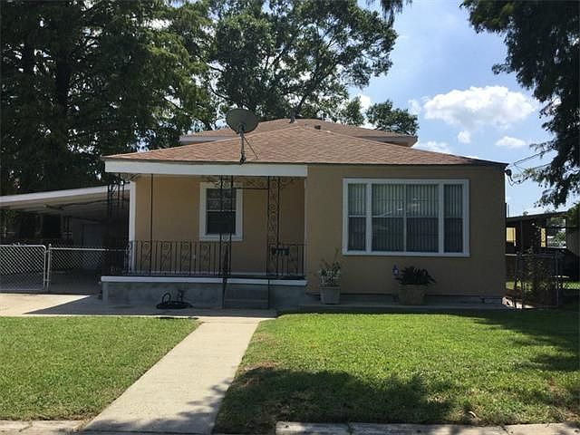 1st image of 218 Warrington Dr