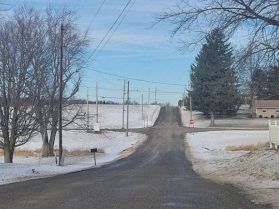 4th image of 3574 Slater Rd