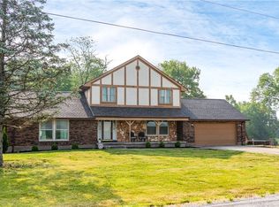 1054 Paintersville New Jasper Rd, Xenia, OH 45385