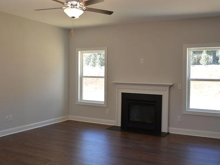 5529 Glad Acres Rd — Photo 6