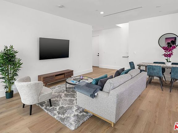 2nd image of 1236 N Spaulding Ave #3