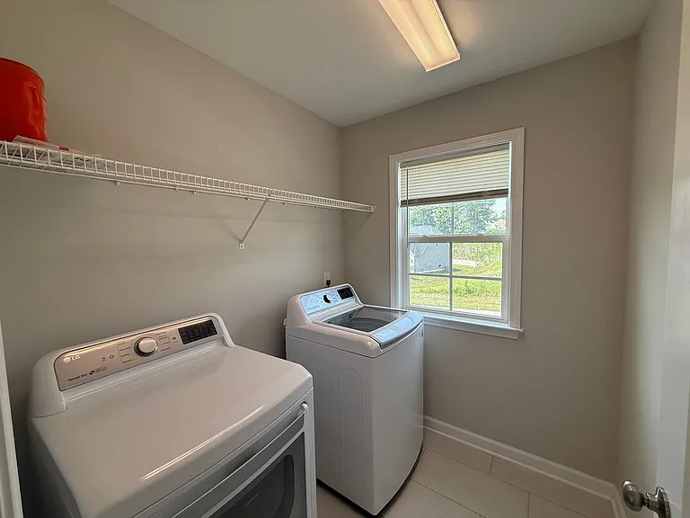 6982 Orchard Path Dr — Photo 11