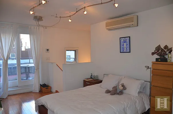 Rented by Halstead Real Estate | media 51