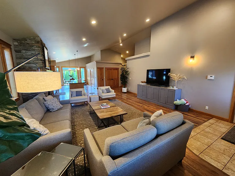 3255 N Swiftwater Ln — Photo 6