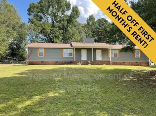 307 Woodsong Dr UNIT B, Inman, SC 29349