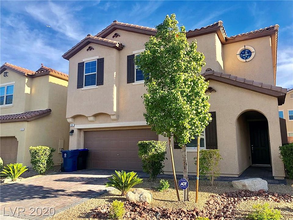 1st image of 297 Windmill Croft Dr
