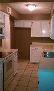 5th image of 3456 Country Club Dr