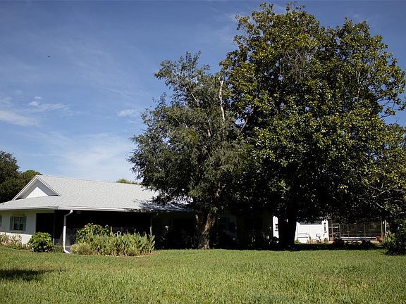 5th image of 13008 Pebble Beach Cir
