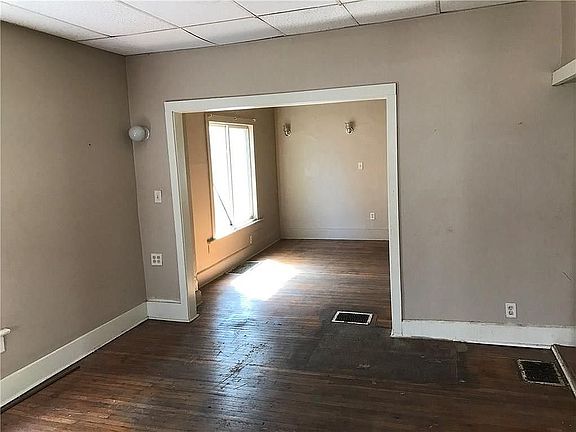5th image of 24 N Colorado Ave