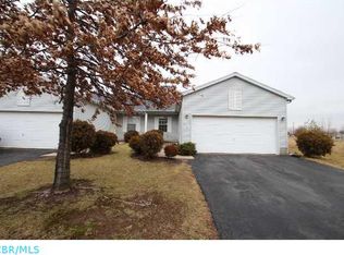424 Courtland Ln, Pickerington, OH 43147